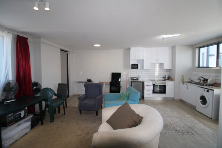 To Let 2 Bedroom Property for Rent in Somerset West Western Cape
